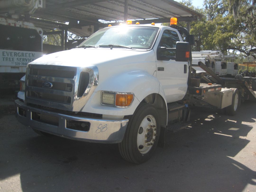 2015 FORD F650 XLT Super Duty